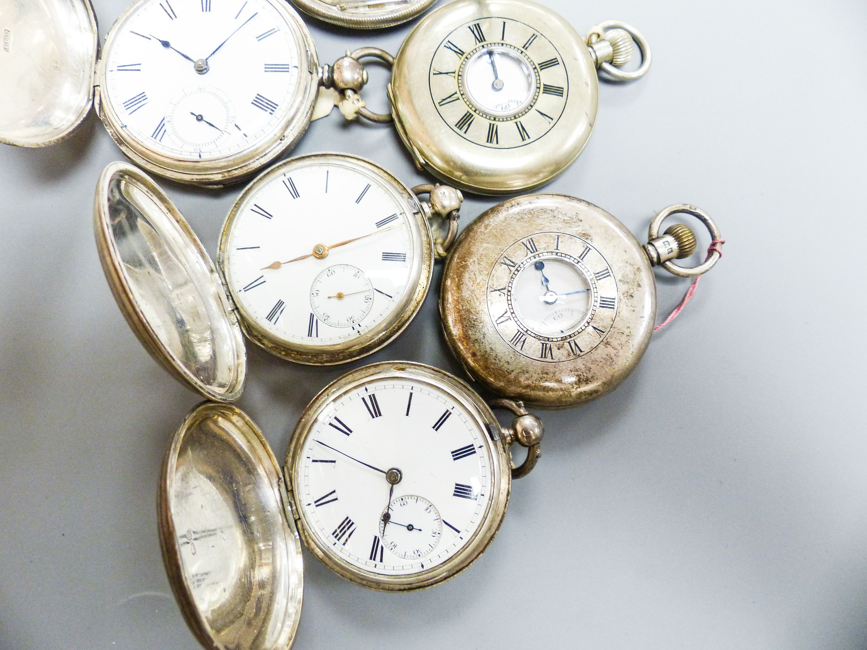 Four Victorian silver keywind full hunter pocket watches and two silver keyless half hunter pocket watches.